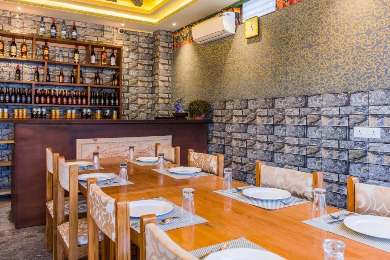 פונאקה White Dragon Hotel מראה חיצוני תמונה