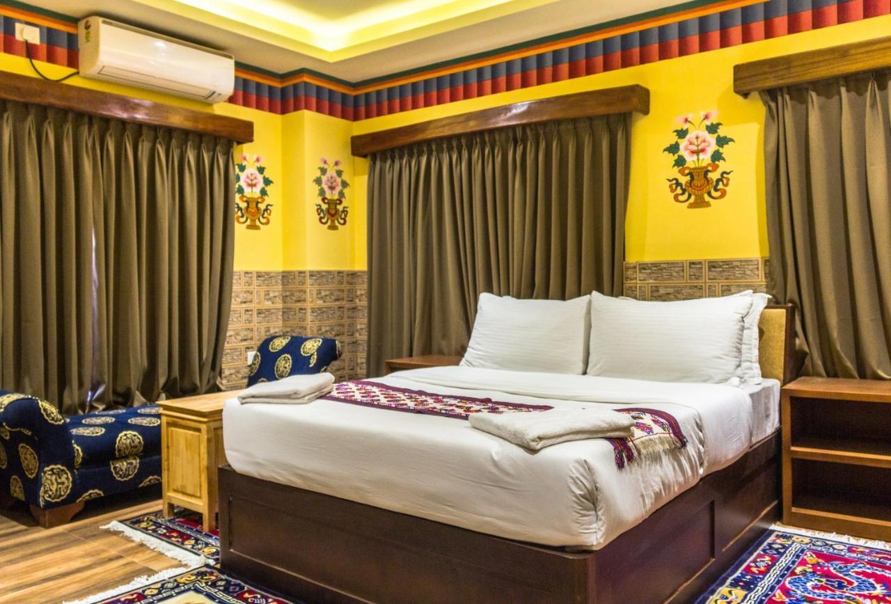 פונאקה White Dragon Hotel מראה חיצוני תמונה