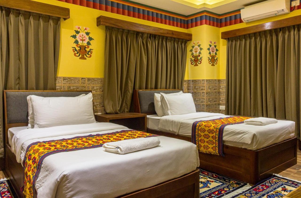 פונאקה White Dragon Hotel מראה חיצוני תמונה