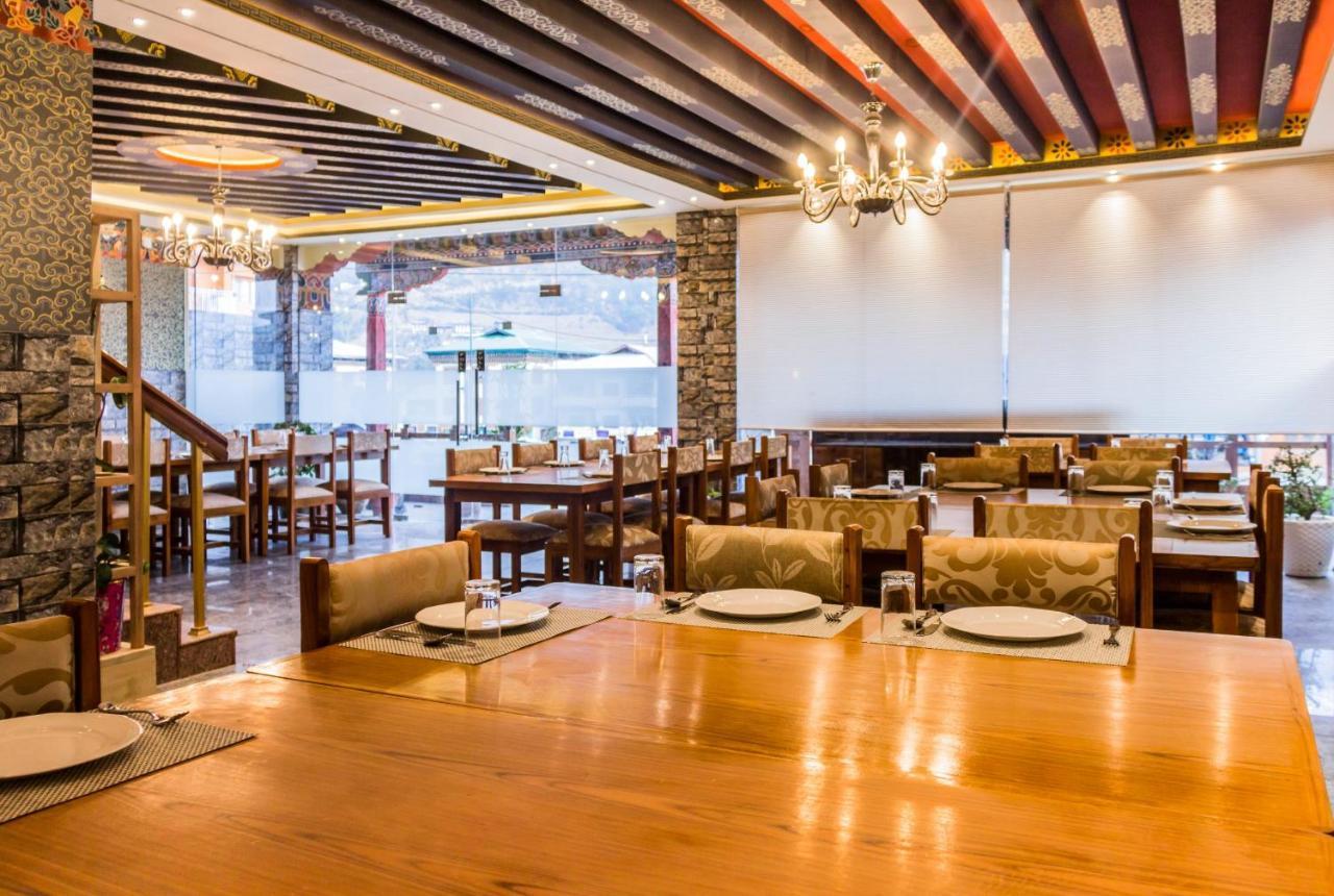 פונאקה White Dragon Hotel מראה חיצוני תמונה